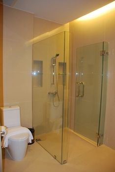 Rimkhobfa Urban Resort Бангкок Экстерьер фото